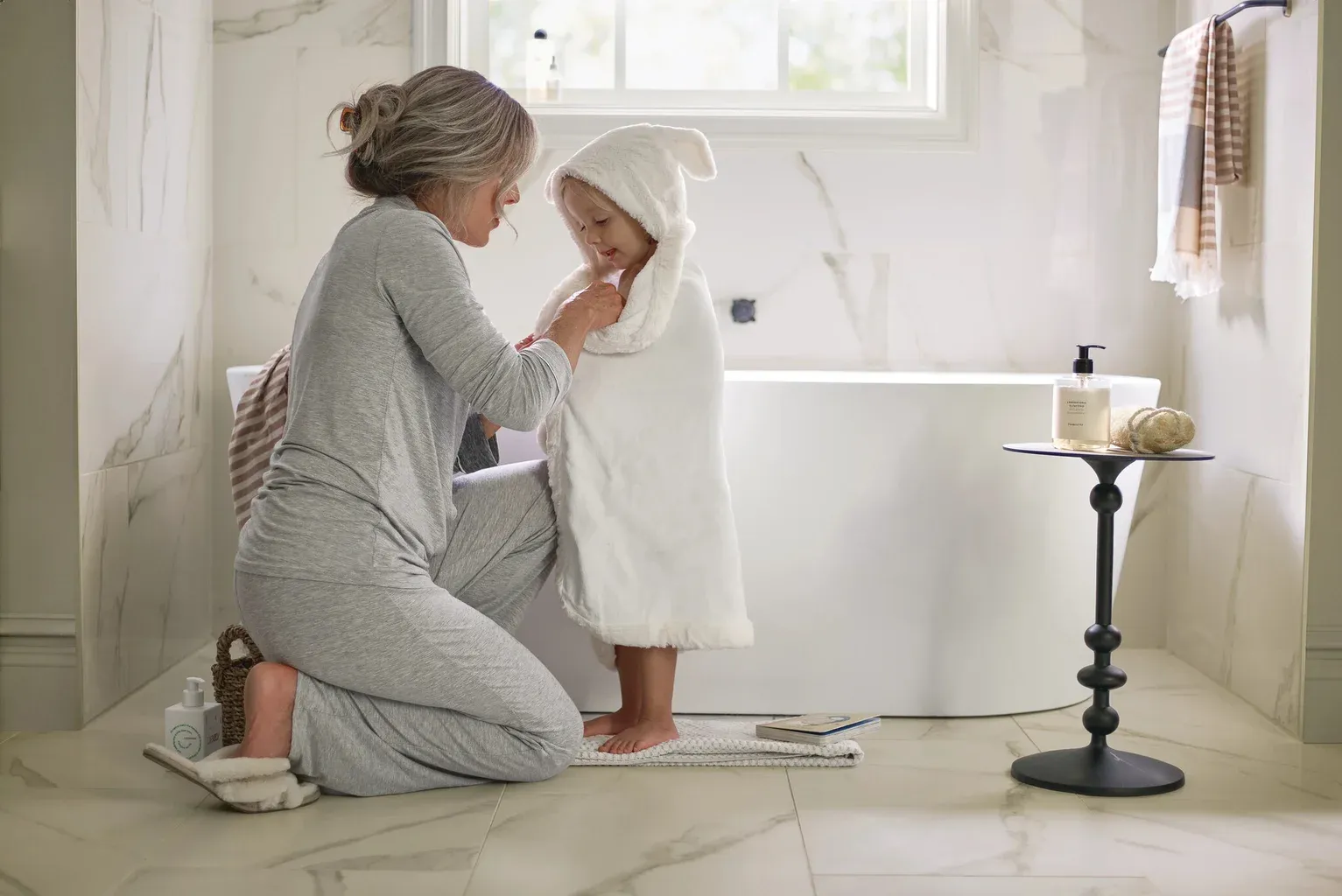 Tile vs. Vinyl Flooring: A Guide to Choosing the Right Floor