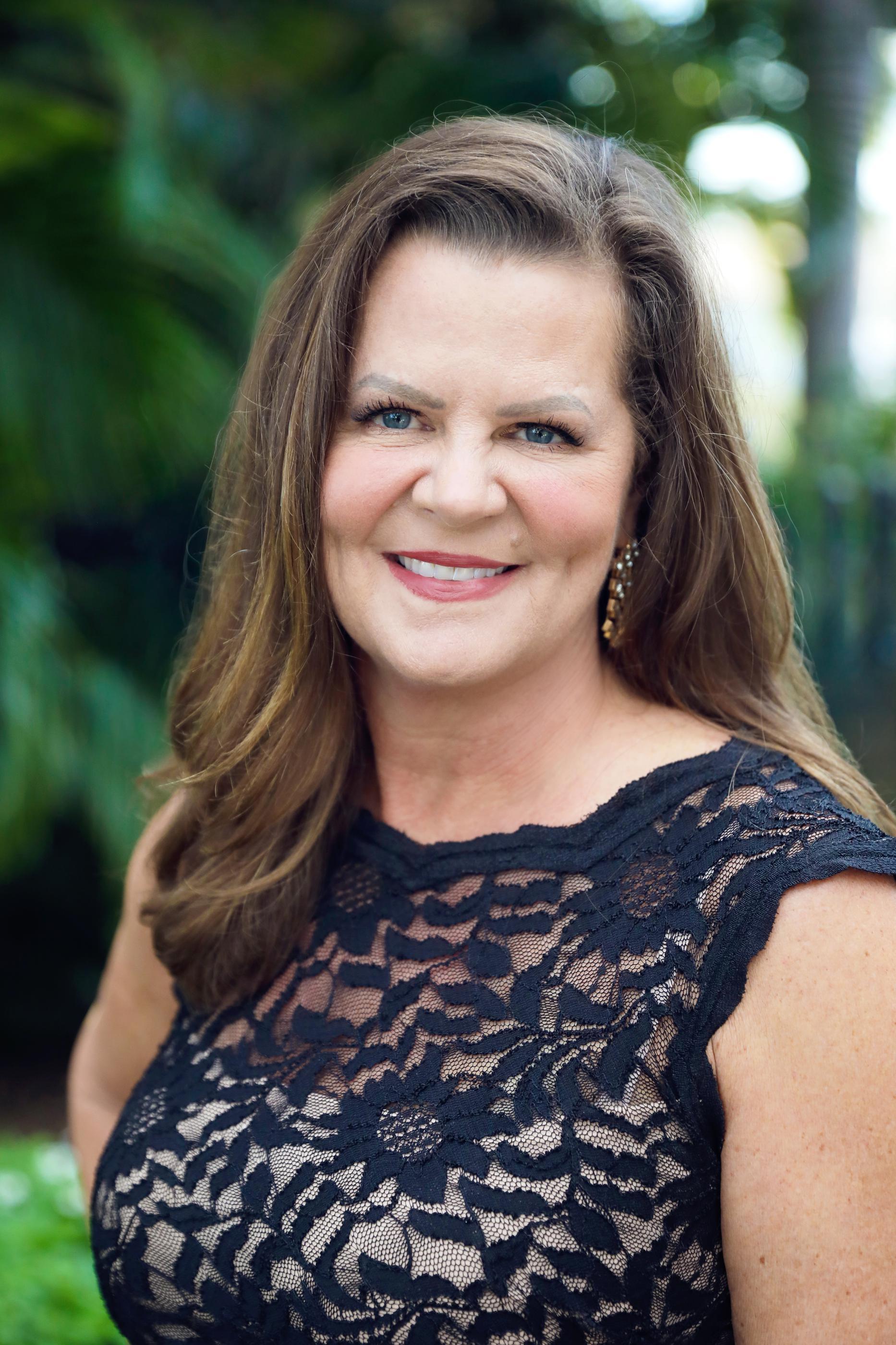 photo of Shona Holden