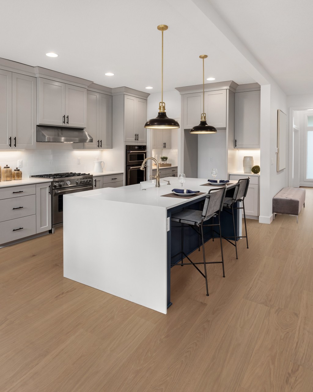 CONTEMPORARY KITCHEN VIBES